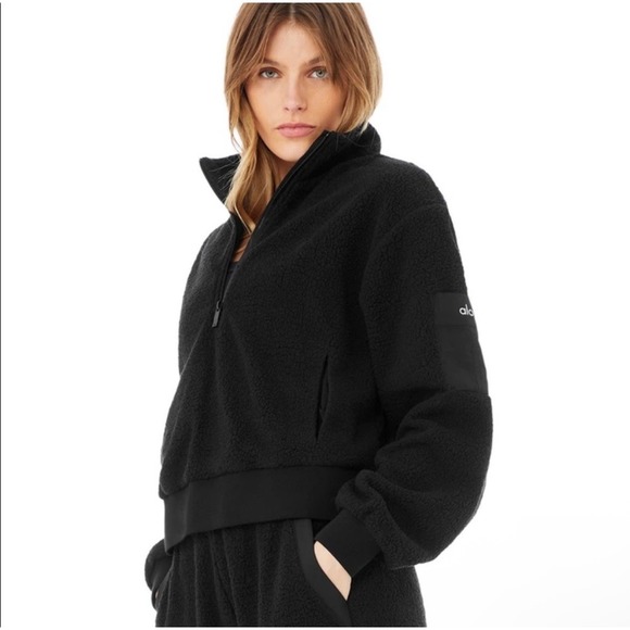 ALO Yoga Tops - Alo Yoga Solstice Micro Sherpa Half Zip Crop Pullover Black Small